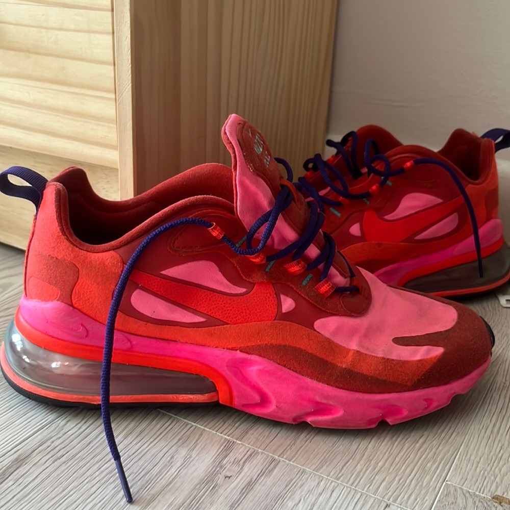 pink red air max 270 react